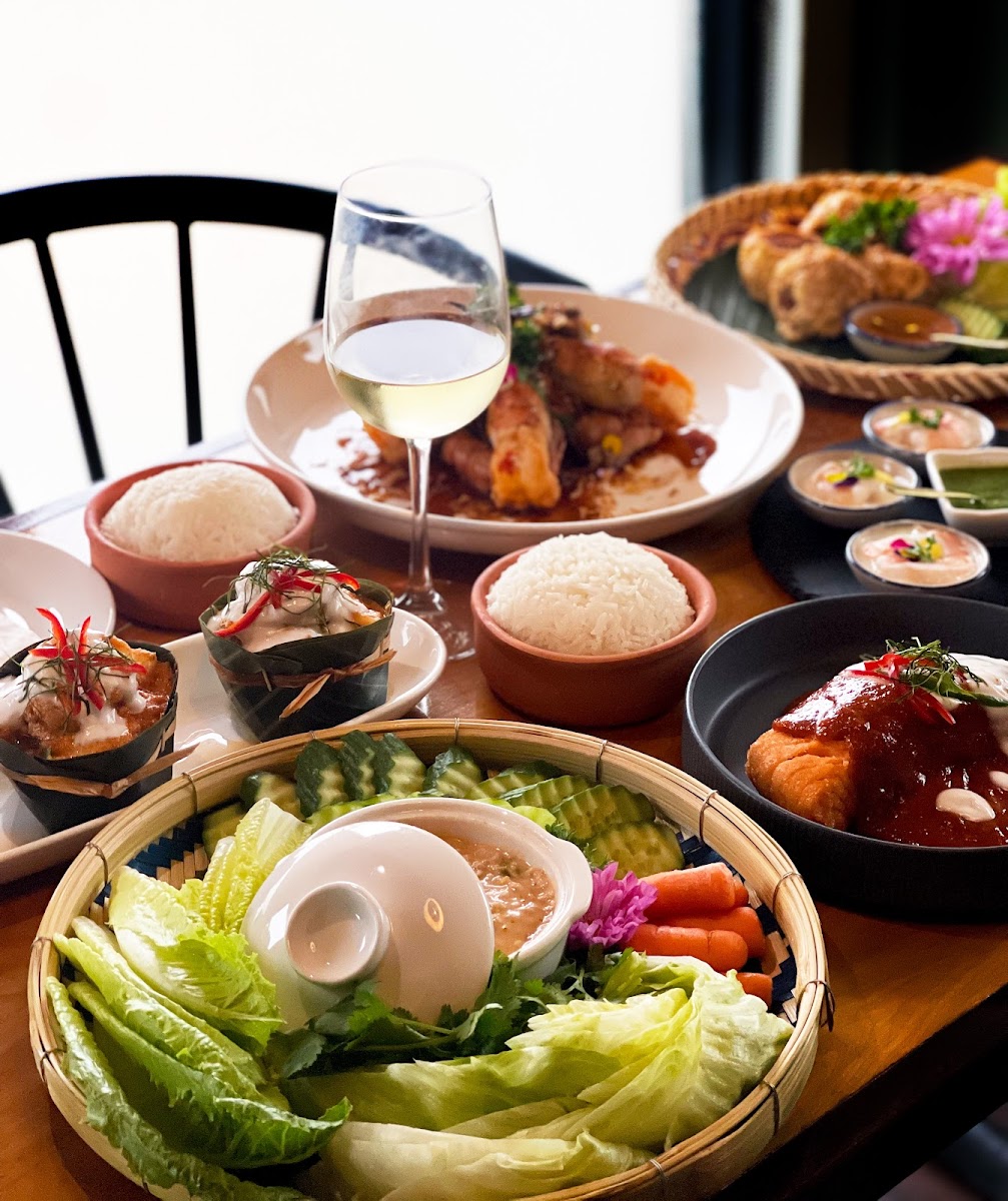 Oraan Thai Eatery Photos 2